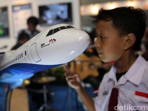 Patungan Untuk Pesawat R80 Habibie Tembus Sampai Rp 5 M