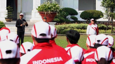 Jokowi Lepas Kontingen SEA Games 2017