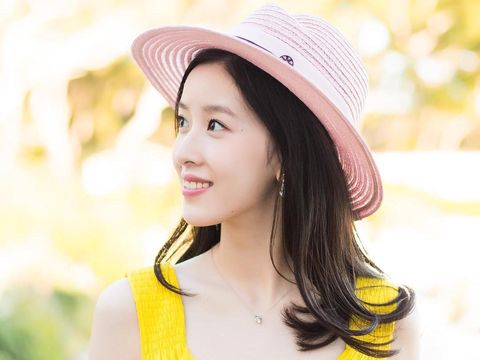 Hebat! Wanita Cantik Ini Jadi Miliarder Termuda di China