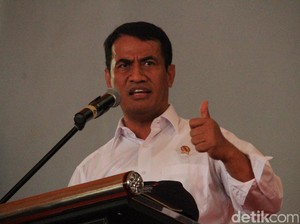 Sebut Stok Beras Berlimpah, Mentan: Harus Siapkan Gudang