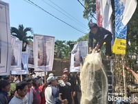 Gula Lokal Tidak Laku, Petani Pertanyakan Serbuan Gula Rafinasi