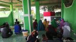 Foto: Masjid Kapal Bosok Serang yang Unik & Bikin Penasaran