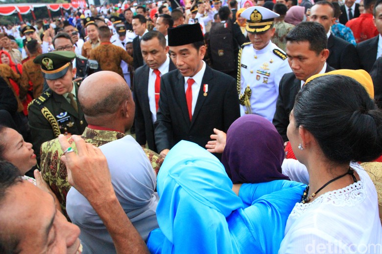Jokowi: Tak Ada Institusi di Indonesia yang Diktator Jokowi: Tak Ada Institusi di Indonesia yang Diktator