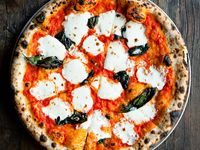 Apa Benar Pizza Bisa Tingkatkan Produktivitas Kerja?