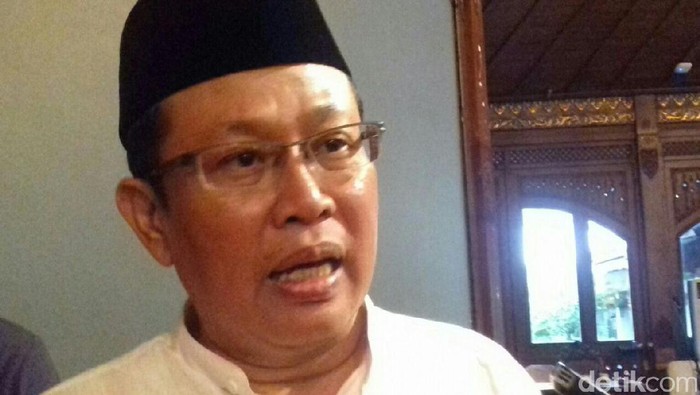 Pengasuh Pondok Pesantren Al-Muayyad Windan, Makamhaji, Kartasura, Sukoharjo, KH Dian Nafi, Selasa (8/8/2017).