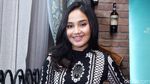Senyum Manis Syifa Hadju