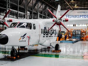 Pesawat N219 Buatan Bandung Terbang Perdana Pagi Ini