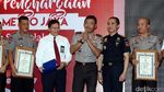 Penghargaan dari Kapolda untuk Tim Pengungkap Sabu 1 Ton