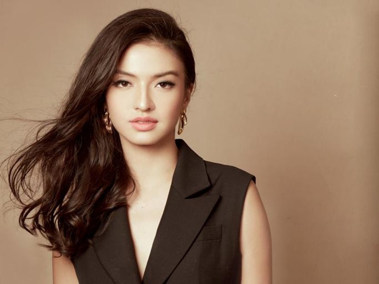 Tak Cuma Dia, Raline Shah Ungkap Banyak Artis Mancanegara di Pesta Seungri Tak Cuma Dia, Raline Shah Ungkap Banyak Artis Mancanegara di Pesta Seungri