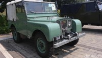 Calon konsumen dipersilakan melakukan test drive mobil asal Inggris ini.