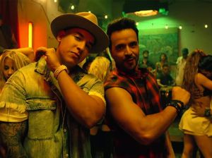 Pertarungan Despacito dan Thats What I Like di Song of the Year
