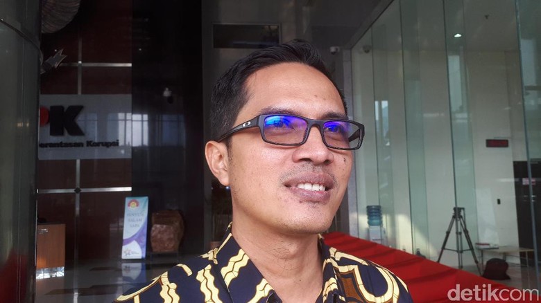 KPK Tetap Periksa Setya Novanto Meski Praperadilan Berjalan KPK Tetap Periksa Setya Novanto Meski Praperadilan Berjalan