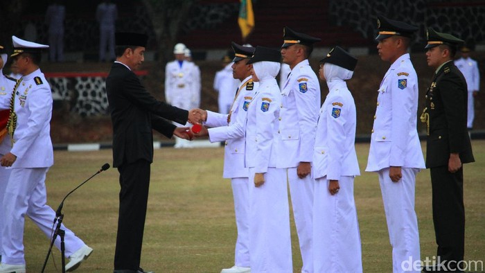 Jokowi ke Praja Muda IPDN: Jangan Alergi Terhadap Kritikan