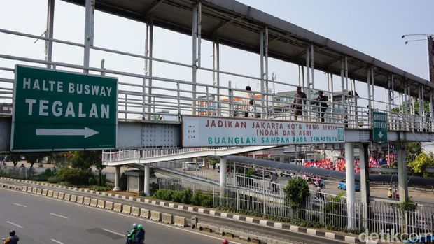 JPO Tegalan di Matraman.