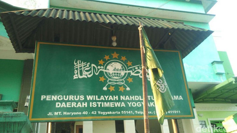 PWNU DIY Haramkan Nonton Tayangan ILC, Ini Alasannya PWNU DIY Haramkan Nonton Tayangan ILC, Ini Alasannya