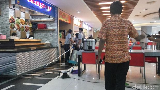  Foodcourt di Mal Ambassador