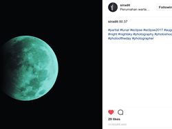 Keindahan Gerhana Bulan Parsial Hiasi Instagram