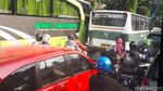 Stuck, Begini Penampakan Macet Mampang-Kuningan yang Makin Parah