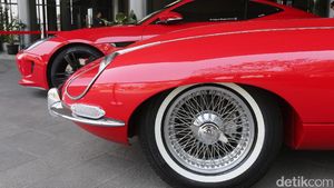 Foto: Mobil-mobil Klasik Jaguar Land Rover Pamer Keindahan