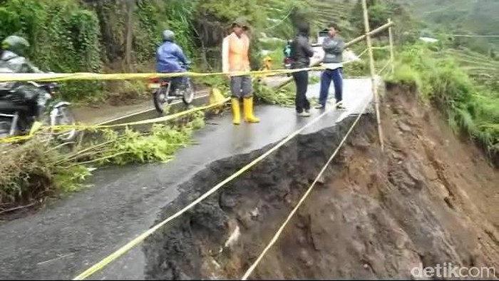 Jalan Utama Wonosobo-Dieng akan Ditutup untuk Kendaraan Roda 4 Besok