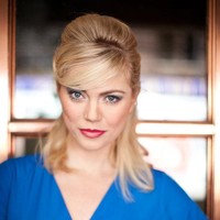 Namaku Alissa Bourne, aku seorang model payudara, kata Alissa menyebutkan profesinya, dalam feature video yang dilansir allure. Foto: AlissaBourne.com