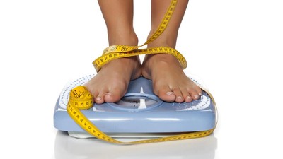 7 Tips Turunkan Berat Badan Lewat Mengatur Kebiasaan Makan