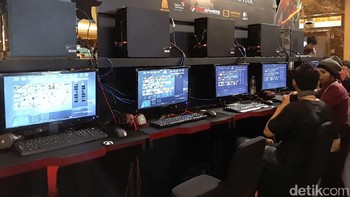 Acer juga menggelar Predator Gaming Challenge selama acara GenerAcer Day berlangsung. Adapun game yang dilombakan adalah Dota 2, yang akan diikuti oleh maksimal 16 tim. Foto: detikINET/Yudhianto