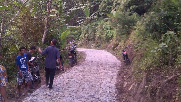 Longsor Terjang Proyek Jalan di Cianjur, 1 Warga Dikabarkan Hilang 