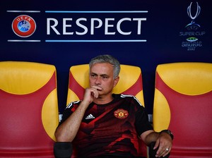 Mourinho Belum Bisa Taklukkan Madrid di Laga Kompetitif