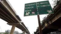 Penampakan terkini pembangunan jembatan layang untuk Jalan Tol Depok-Antasari (Desari), Rabu (9/8/2017).