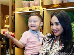 Ke Singapura Saat Listrik Padam, Rafathar Jadi Trending Twitter