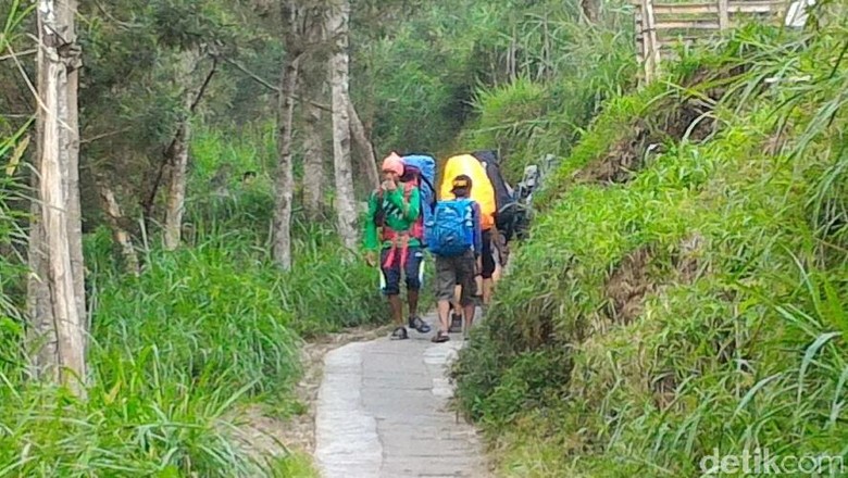 HUT RI, Pendakian ke Merapi Dibatasi Kuota dan Tak Sampai 