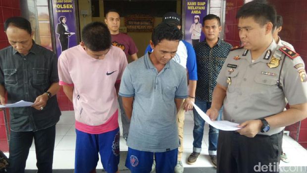  Polisi Sita 5 Ton BBM Hasil Penyulingan Sumur Tua di Palembang