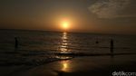 Foto: Sunrise Cantik Pantai Nipah