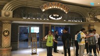 Datang ke Studio City, traveler bisa melakukan banyak aktivitas. Ini dia pintu masuknya (Aji/detikTravel)