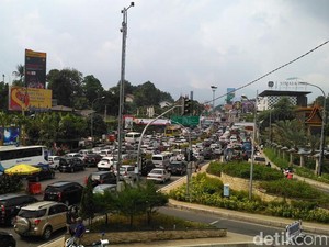 Jalan Raya Puncak Bogor akan Dilebarkan, 1.234 PKL Direlokasi
