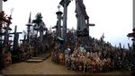 Foto : Bukit Salib Lithuania, Lambang Pengorbanan & Cinta