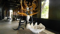 Berani masuk sendiri ke ruangan dengan interior seperti ini? (Thawan Duchanee/Facebook)