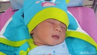 Baby Al dilahirkan secara normal. Dok. Instagram/meggykiwil