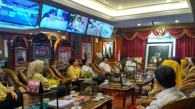 Temui Mendagri, Perempuan PG Kenalkan Nurul Bakal Cawalkot Bandung