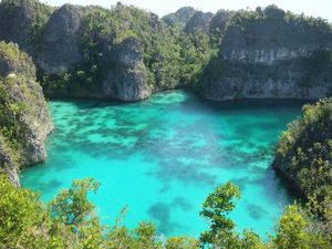 Telaga Bintang Raja Ampat, Bikin Baper!