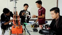 Aceh selama ini tak lepas dari kebakaran hutan. Dari sana motivasi awal munculnya ide untuk membuat robot menjadi terobosan baru yang bisa membantu dalam mitigasi bencana. detikcom/Datuk Haris Maulana.