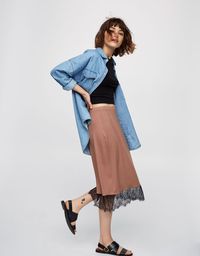 Pull & Bear Diskon Hingga 50%, Sweater Mulai dari Rp 59 Ribu