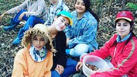 Desa ini berada di daerah perbukitan dan terisolasi. Serta pasokan listrik dan internet masih terbatas (Noiva do Cordeiro/Facebook)