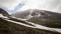 Turis yang suka dengan hal-hal yang ekstrem, tak perlu jauh-jauh. Siapkan stamina untuk trekking sejauh 7 km dari pusat kota Ushuaia menuju salah satu puncak Pegunungan Martial (Thinkstock)
