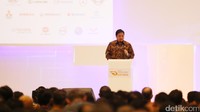Saya ucapkan selamat pameran ini telah diselenggarakan 25 kali dan merupoakan langkah positif dalam memperkenalkan produk-produk dan teknologi di industri otomotif, kata Airlangga saat pembukaan GIIAS 2017 di Nusantara Convention Hall, Indonesia Convention Exhibition (ICE), BSD, Tangerang, Kamis (10/8/2017).