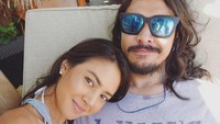 Sehingga banyak netizen yang menyukai gaya berpacaran pasangan satu ini. (Dok. Instagram/aurelieowreally)