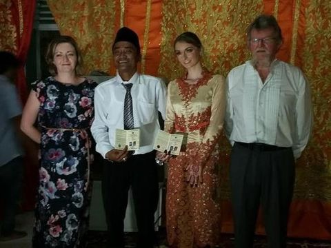 Cerita 4 Pria Lokal Nikahi Wanita Bule, Didoakan hingga Dinyinyiri