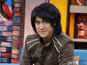 Kevin Aprilio Balik Geluti Bisnis Forex Meski Pernah Terlilit Utang