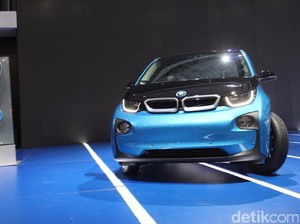 BMW Hadirkan Mobil Listrik i3 dan Seri 5 Diesel